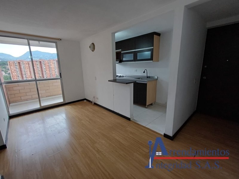 Apartamento en Arriendo en Loma De Los Bernal