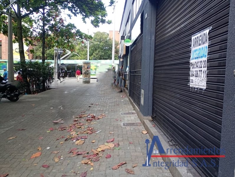 Local en Arriendo en Centro