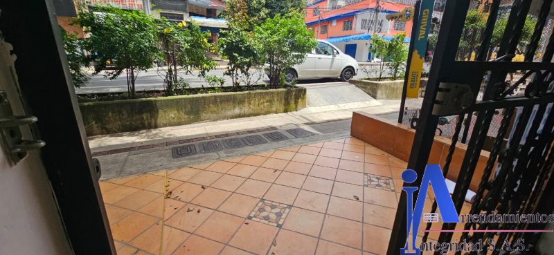 Local en Arriendo en Belen Parque