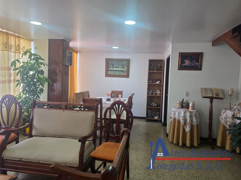 Apartamento en Venta en Belen Rosales