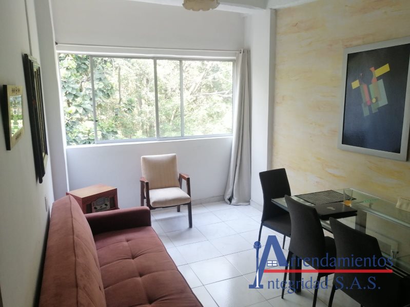Apartamento en Venta en Loma De Los Bernal
